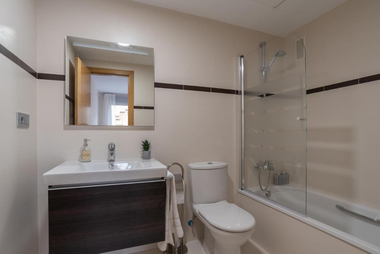 Apartamento Bulevar 1 Con Parking Gratuito Castellón de la Plana Exteriör bild